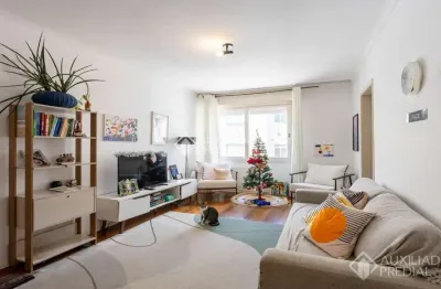 Apartamento com 2 quartos à venda na rua marquês do pombal, 1469, moinhos de vento, porto alegre, 74 m2 por r$ 470.000