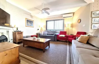 Casa com 5 quartos à venda na rua 24 setembro, 961, centro, tramandaí, 250 m2 por r$ 1.620.000