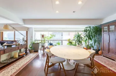 Apartamento com 3 quartos à venda na Avenida Coronel Lucas de Oliveira, 600, Petrópolis, Porto Alegre, 191 m2 por R$ 1.720.000