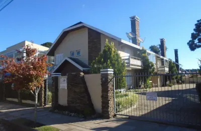 Casa em condomínio fechado com 2 quartos à venda na rua general ernesto dornelles, 721, centro, canela, 95 m2 por r$ 850.000