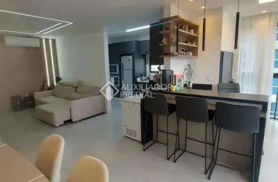 Apartamento com 3 quartos à venda na Rua 319, 198, Meia Praia, Itapema, 120 m2 por R$ 3.600.000
