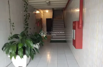 Apartamento com 1 quarto à venda na avenida farrapos, 925, floresta, porto alegre, 43 m2 por r$ 140.000