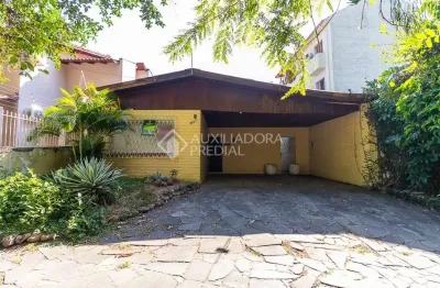 Casa em condomínio fechado com 4 quartos à venda na rua saica, 240, petrópolis, porto alegre, 254 m2 por r$ 980.000