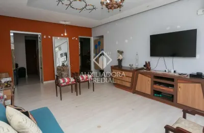 Apartamento com 2 quartos à venda na avenida borges de medeiros, 1141, centro histórico, porto alegre, 125 m2 por r$ 440.000
