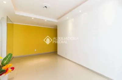 Apartamento com 3 quartos à venda na rua silveiro, 392, menino deus, porto alegre, 69 m2 por r$ 360.000