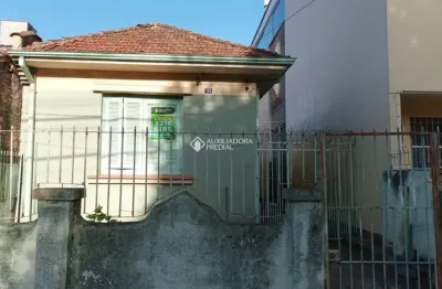 Casa em condomínio fechado com 2 quartos à venda na rua juarez távora, 154, vila joão pessoa, porto alegre, 96 m2 por r$ 515.000
