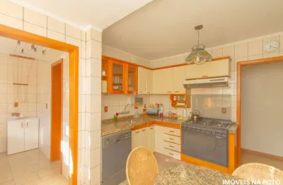 Apartamento com 3 quartos à venda na rua general souza doca, 123, petrópolis, porto alegre, 99 m2 por r$ 394.000