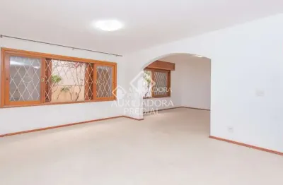 Apartamento com 2 quartos à venda na rua comendador rodolfo gomes, 418, menino deus, porto alegre, 68 m2 por r$ 310.000