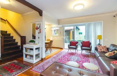Casa em condomínio fechado com 4 quartos à venda na avenida cai, 303, cristal, porto alegre, 320 m2 por r$ 1.290.000