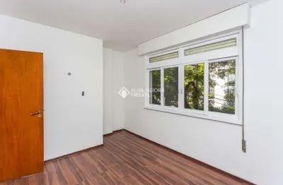 Apartamento com 3 quartos à venda na avenida independência, 901, independência, porto alegre, 124 m2 por r$ 599.000