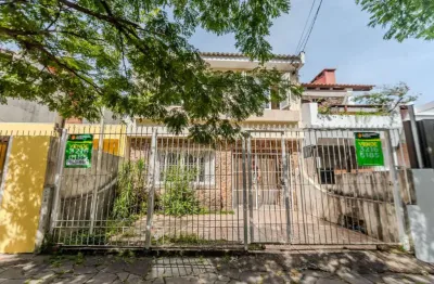 Casa com 4 quartos à venda na travessa serafim terra, 42, jardim botânico, porto alegre, 179 m2 por r$ 790.000
