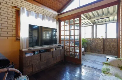 Cobertura com 2 quartos à venda na rua duque de caxias, 837, centro histórico, porto alegre, 92 m2 por r$ 650.000