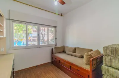 Apartamento com 3 quartos à venda na rua santana, 466, farroupilha, porto alegre, 87 m2 por r$ 520.000
