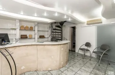 Ponto comercial à venda na rua vinte e quatro de outubro, 1600, independência, porto alegre, 83 m2 por r$ 280.000