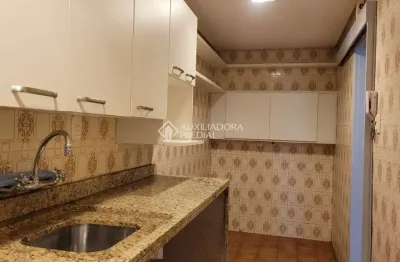 Apartamento com 1 quarto à venda na rua cícero ahrends, 207, menino deus, porto alegre, 44 m2 por r$ 255.000
