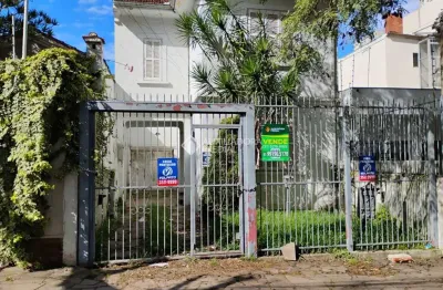 Casa com 3 quartos à venda na rua joão abbott, 529, petrópolis, porto alegre, 200 m2 por r$ 660.000