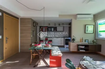 Apartamento com 2 quartos à venda na rua dário totta, 215, teresópolis, porto alegre, 59 m2 por r$ 499.000