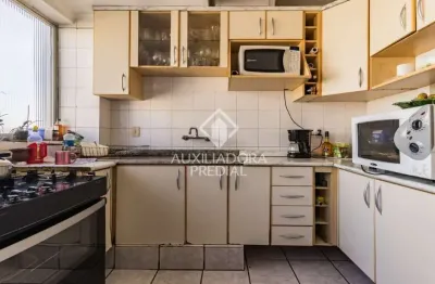 Apartamento com 3 quartos à venda na Rua Quintino Bandeira, 15, São Geraldo, Porto Alegre, 86 m2 por R$ 300.000