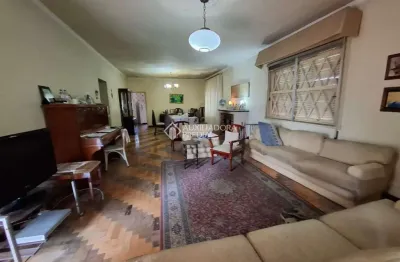 Casa com 3 quartos à venda na rua dário pederneiras, 656, petrópolis, porto alegre, 205 m2 por r$ 2.660.000