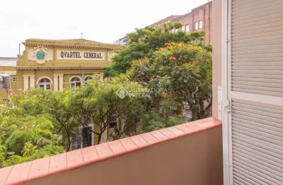 Apartamento com 3 quartos à venda na rua dos andradas, 515, centro histórico, porto alegre, 71 m2 por r$ 430.000