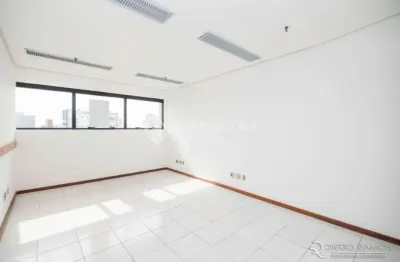 Sala comercial à venda na avenida carlos gomes, 1200, auxiliadora, porto alegre, 25 m2 por r$ 185.000