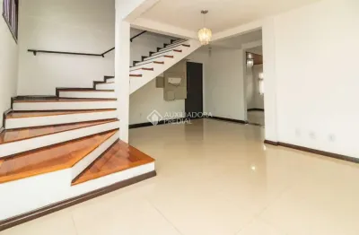 Casa com 5 quartos à venda na rua vidal de negreiros, 644, vila são josé, porto alegre, 300 m2 por r$ 1.280.000