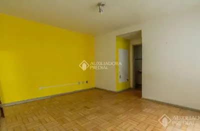 Apartamento com 1 quarto à venda na rua santo antônio, 367, floresta, porto alegre, 28 m2 por r$ 150.000