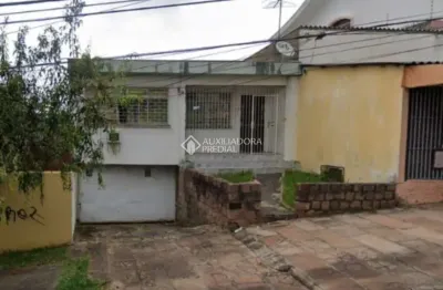 Casa com 2 quartos à venda na rua aneron corrêa de oliveira, 65, jardim do salso, porto alegre, 83 m2 por r$ 650.000