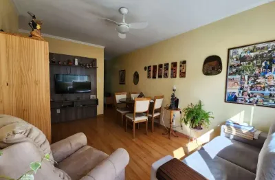 Apartamento com 2 quartos à venda na rua alberto torres, 118, cidade baixa, porto alegre, 68 m2 por r$ 355.000