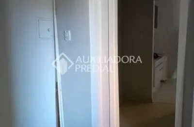 Apartamento com 1 quarto à venda na rua riachuelo, 1318, centro histórico, porto alegre, 26 m2 por r$ 180.000