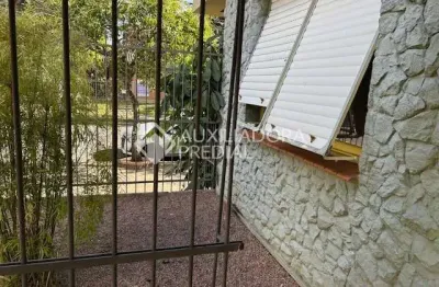 Casa com 7 quartos à venda na rua santa cecília, 1440, santa cecília, porto alegre, 325 m2 por r$ 2.120.000