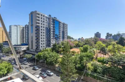 Apartamento com 3 quartos à venda na Rua Mostardeiro, 227, Rio Branco, Porto Alegre, 114 m2 por R$ 840.000