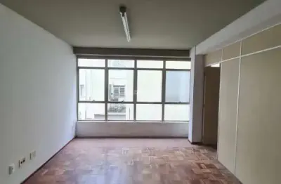 Sala comercial à venda na avenida da azenha, 1502, azenha, porto alegre, 64 m2 por r$ 138.000