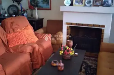 Casa com 3 quartos à venda na rua coronel feijó, 987, são joão, porto alegre, 290 m2 por r$ 1.045.000