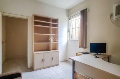 Sala comercial à venda na avenida cristóvão colombo, 2144, floresta, porto alegre, 21 m2 por r$ 151.000