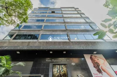 Sala comercial à venda na rua tobias da silva, 22, moinhos de vento, porto alegre, 64 m2 por r$ 590.000