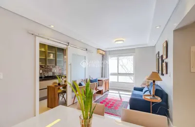 Apartamento com 3 quartos à venda na avenida venâncio aires, 611, santana, porto alegre, 90 m2 por r$ 700.000