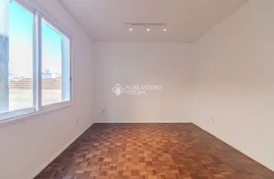 Apartamento com 1 quarto à venda na avenida independência, 479, independência, porto alegre, 29 m2 por r$ 230.000