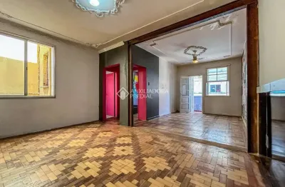 Apartamento com 2 quartos à venda na rua riachuelo, 956, centro histórico, porto alegre, 56 m2 por r$ 280.250