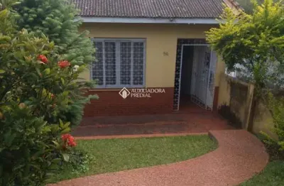 Casa com 2 quartos à venda na rua capitão manoel pozo bravo, 56, partenon, porto alegre, 121 m2 por r$ 410.000