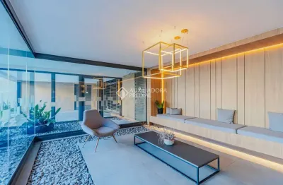 Apartamento com 2 quartos à venda na rua santana, 1092, santana, porto alegre, 58 m2 por r$ 600.000