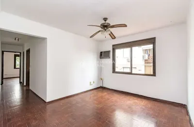 Apartamento com 2 quartos à venda na rua geraldo souza moreira, 115, passo da areia, porto alegre, 64 m2 por r$ 374.000