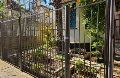 Casa em condomínio fechado com 4 quartos à venda na rua auxiliadora, 132, auxiliadora, porto alegre, 180 m2 por r$ 1.800.000