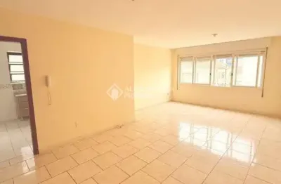 Apartamento com 3 quartos à venda na rua césar lombroso, 77, rio branco, porto alegre, 111 m2 por r$ 470.000