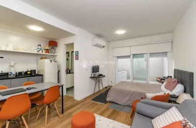Apartamento com 1 quarto à venda na avenida venâncio aires, 777, cidade baixa, porto alegre, 45 m2 por r$ 530.000