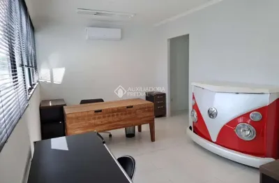 Sala comercial à venda na rua álvares cabral, 314, cristo redentor, porto alegre, 31 m2 por r$ 170.000