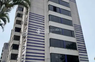 Apartamento com 2 quartos à venda na rua sapê, 410, passo da areia, porto alegre, 70 m2 por r$ 615.000