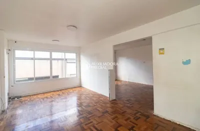 Sala comercial à venda na rua voluntários da pátria, 188, centro histórico, porto alegre, 45 m2 por r$ 190.000