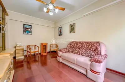 Apartamento com 2 quartos à venda na Avenida Venâncio Aires, 177, Azenha, Porto Alegre, 65 m2 por R$ 460.000