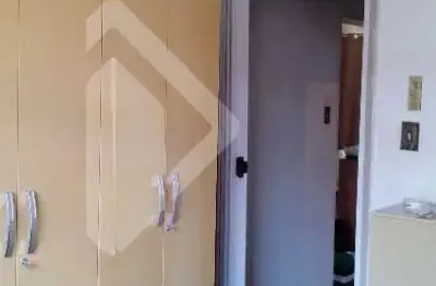 Apartamento com 2 quartos à venda na travessa mato grosso, 5, medianeira, porto alegre, 61 m2 por r$ 218.000